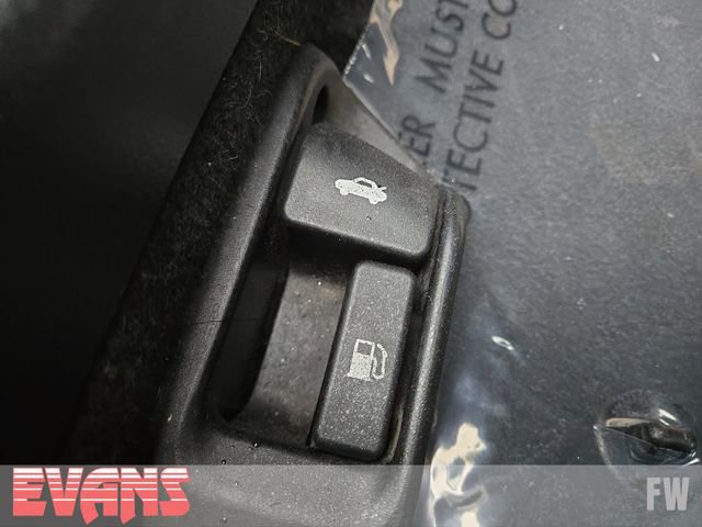 Used 2020 Toyota Corolla LE image 14