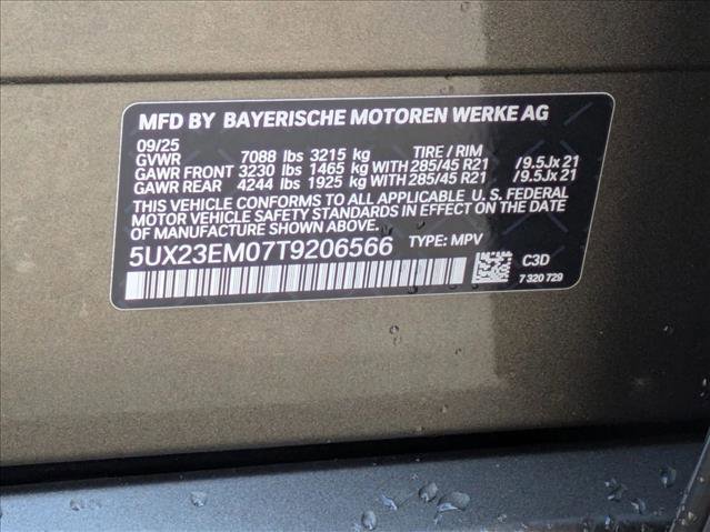 Used 2026 BMW X7 xDrive40i AWD/4WD image 24