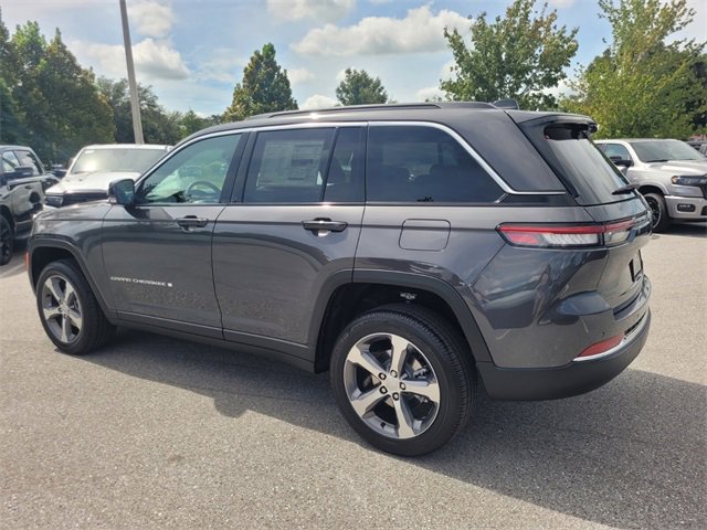 New 2025 Jeep Grand Cherokee Limited image 10