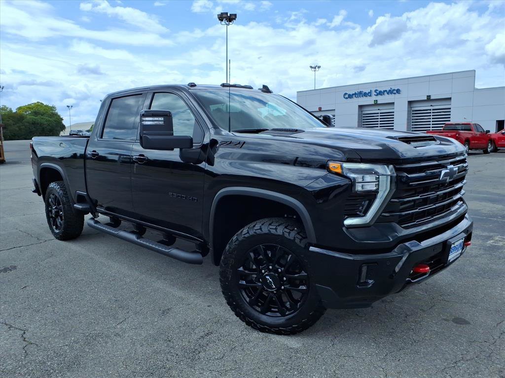 New 2026 Chevrolet Silverado 2500 LTZ w/ Trail Boss Package AWD/4WD image 2