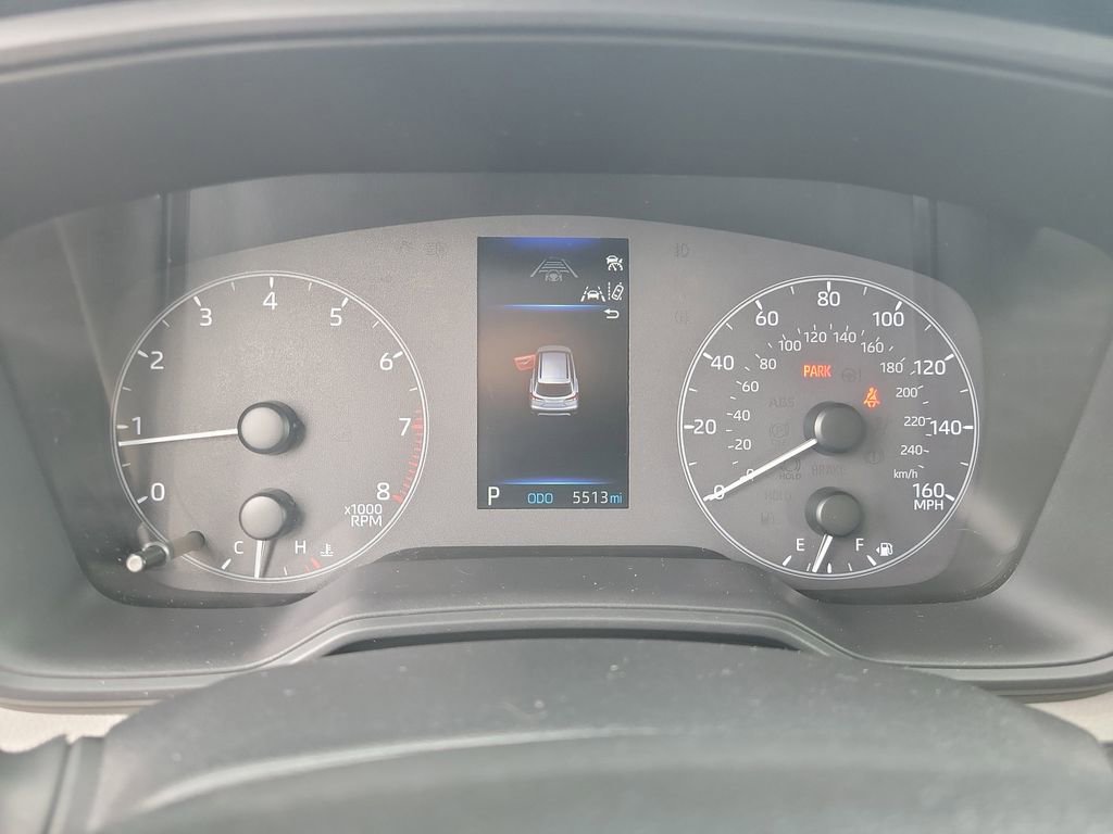 Used 2025 Toyota Corolla Cross L image 24