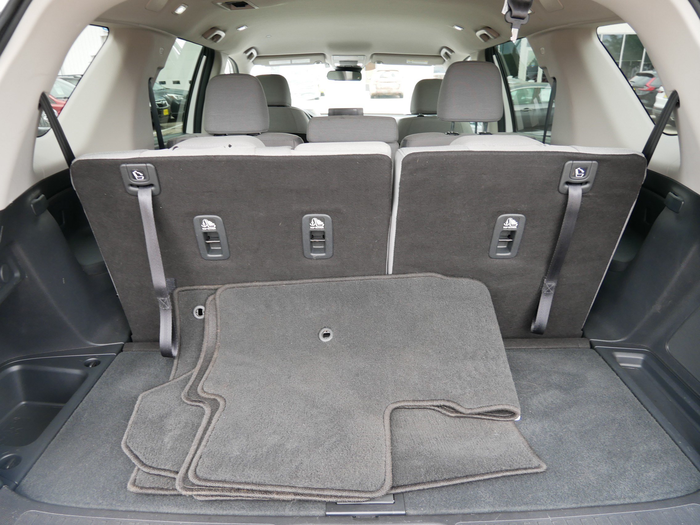 Certified 2023 Honda Pilot LX image 18