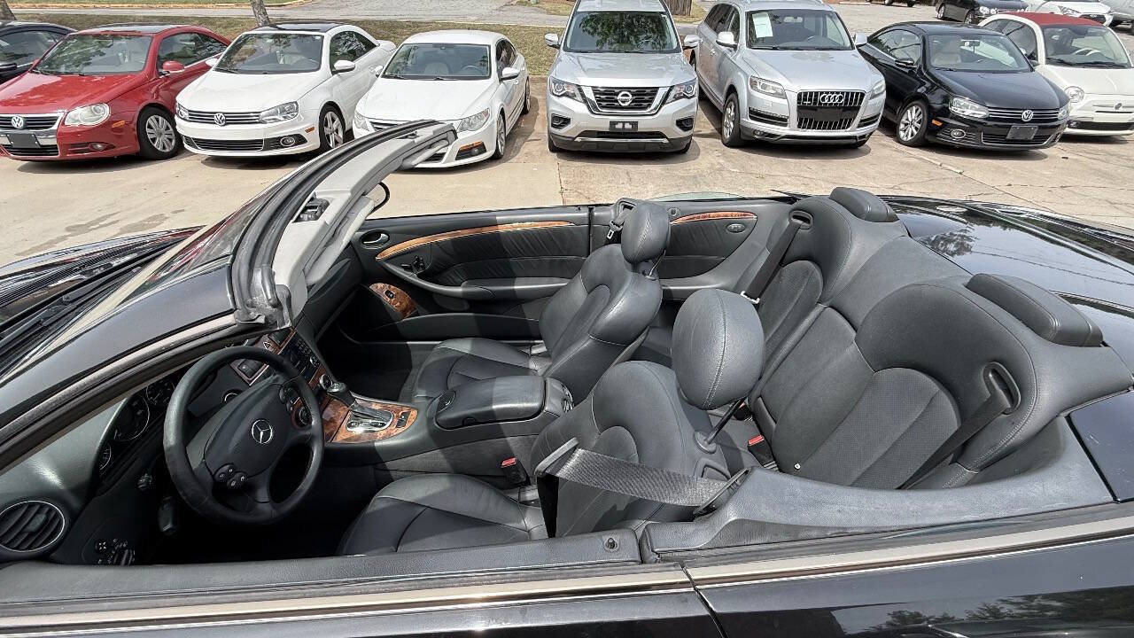 Used 2005 Mercedes-Benz CLK 500 Cabriolet image 29