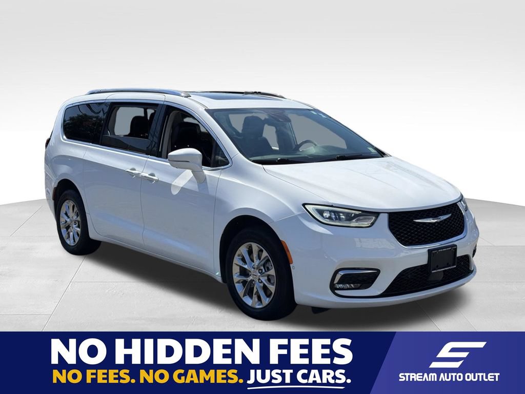 Used 2021 Chrysler Pacifica Touring-L w/ Uconnect Theater Family Group AWD/4WD 360° Tour
