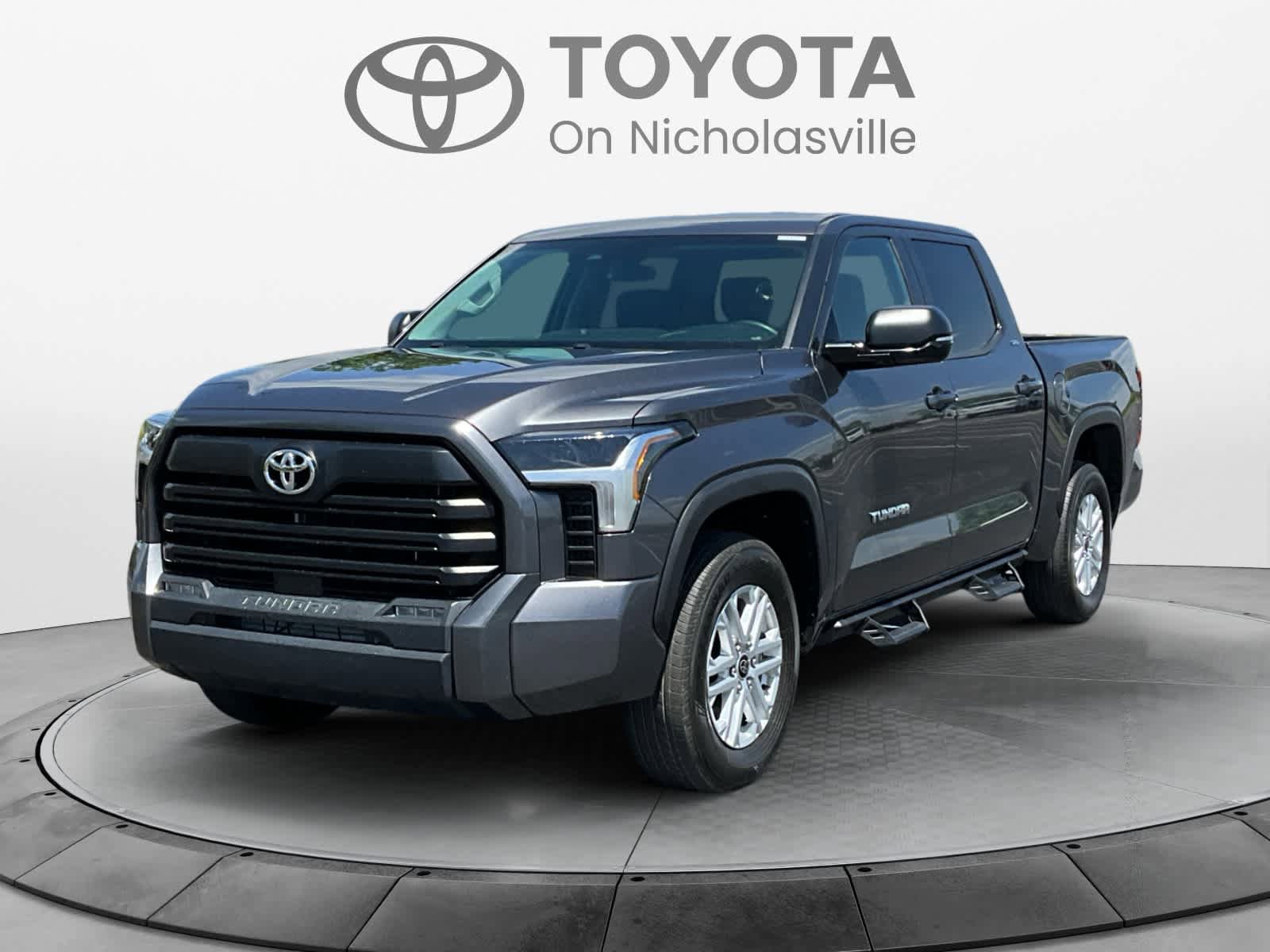 Used 2023 Toyota Tundra SR5 w/ SR5 Premium Package RWD image 1