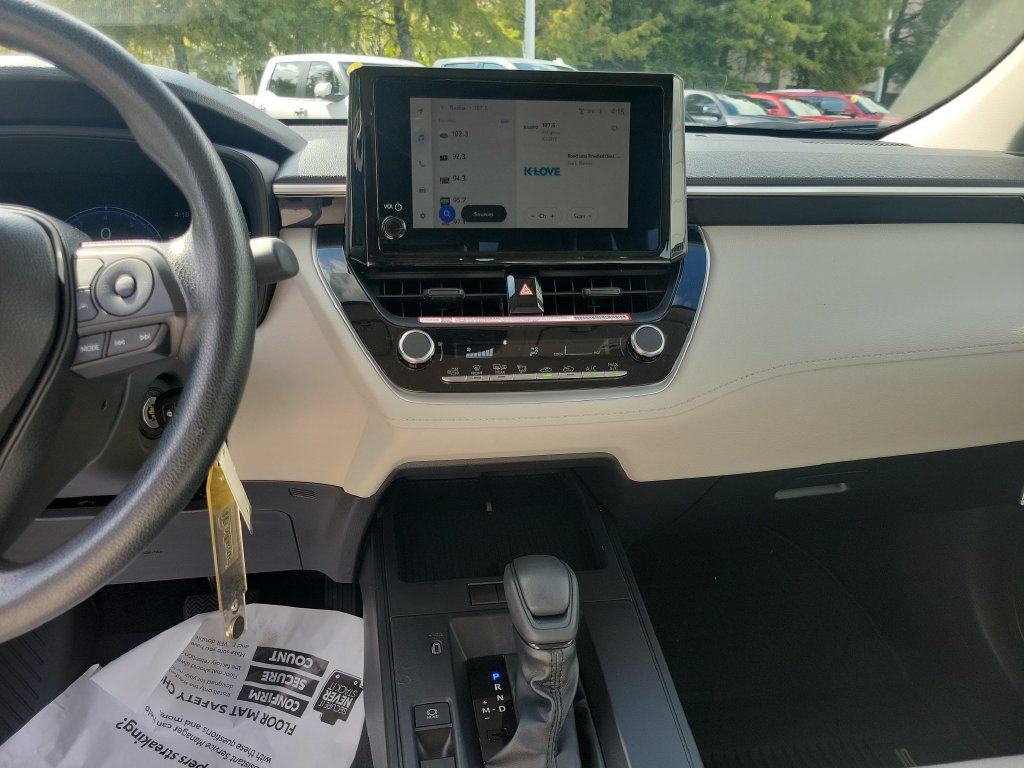 Certified 2026 Toyota Corolla Cross L FWD image 24