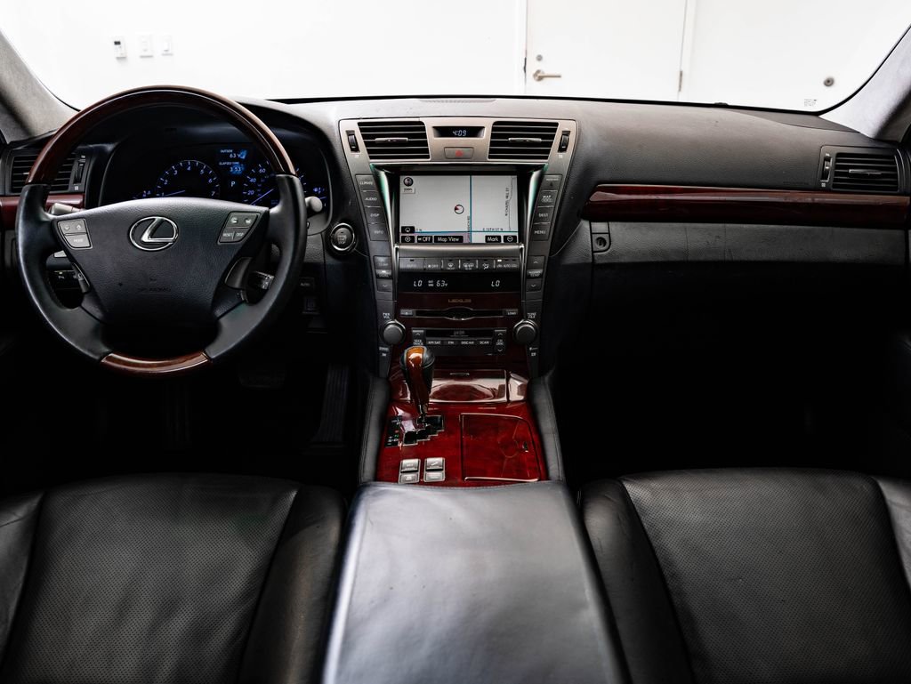 Used 2009 Lexus LS 460 L RWD image 32