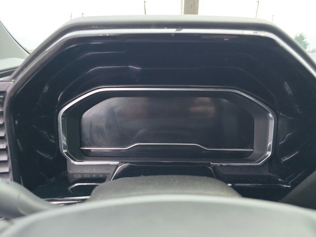 Used 2024 Chevrolet Silverado 3500 LT image 30