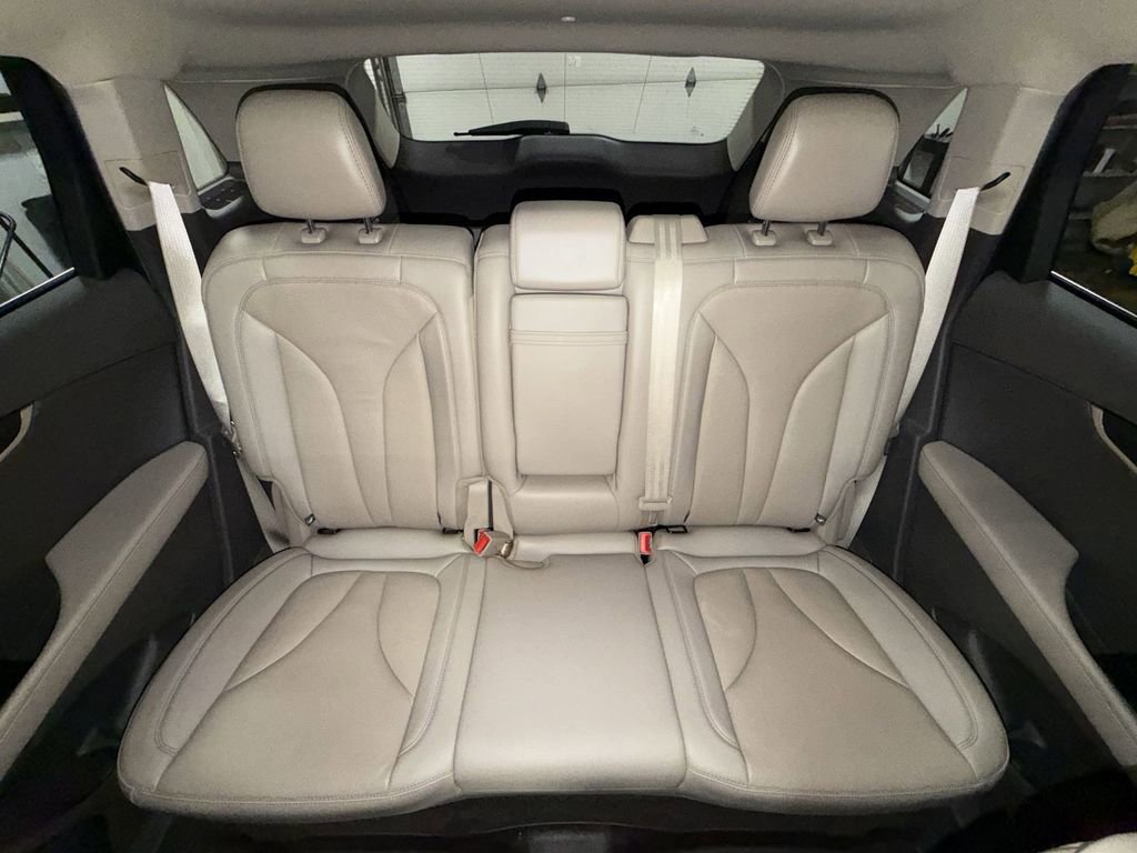 Certified 2022 Lincoln Nautilus Reserve w/ Luxury Package image 26