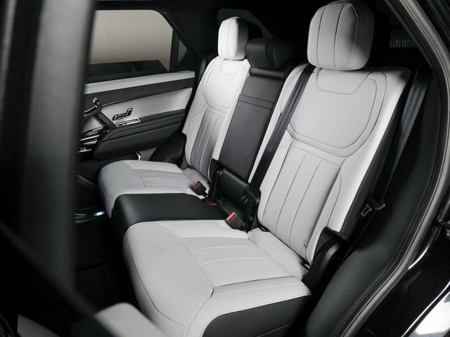 New 2027 Land Rover Range Rover Sport Dynamic SE AWD/4WD image 5