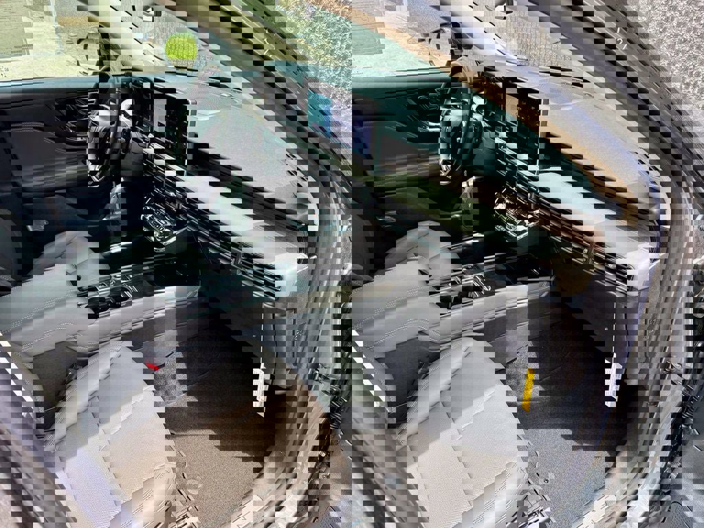 New 2025 Lincoln Corsair Grand Touring image 20