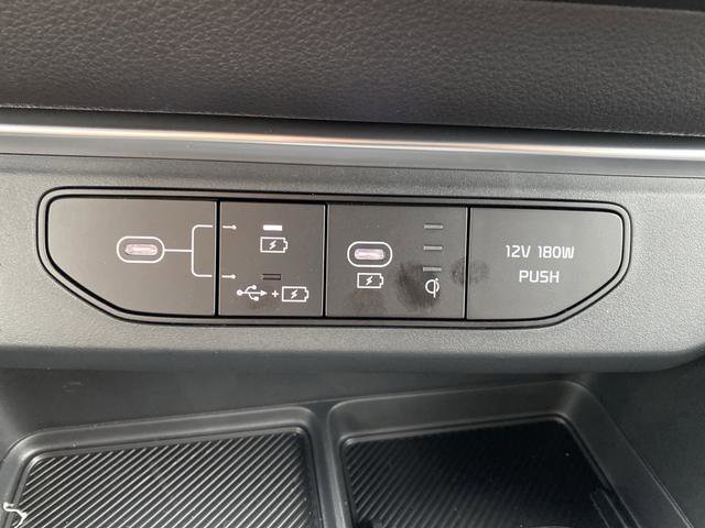 New 2026 Kia Carnival SX w/ SX Dark Edition Package image 27