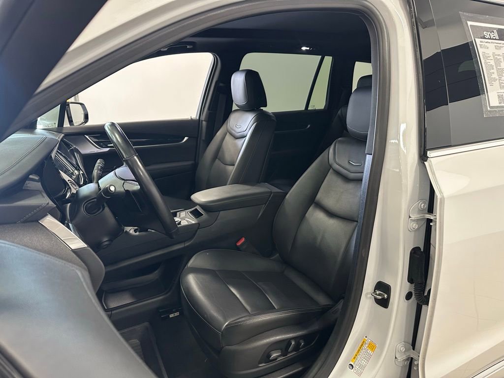 Used 2021 Cadillac XT6 Premium Luxury AWD/4WD image 9
