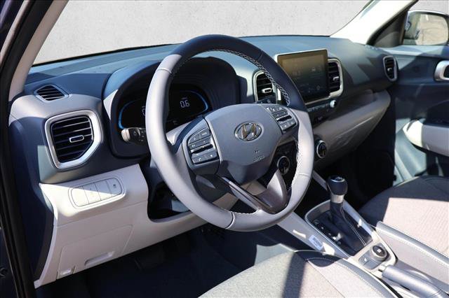 New 2026 Hyundai Venue SEL FWD image 10