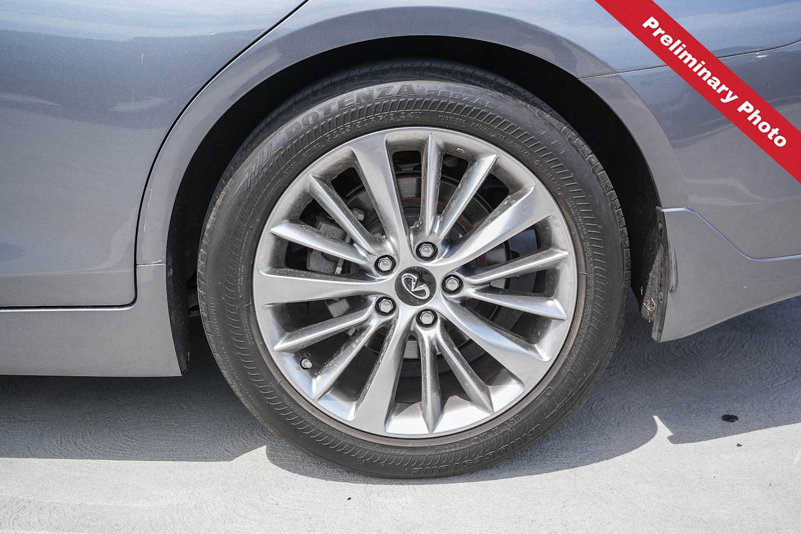 Used 2022 INFINITI Q50 Luxe w/ Cargo Package RWD image 10