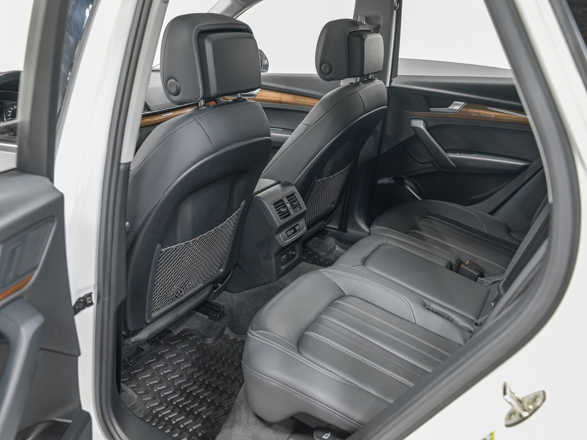 Used 2021 Audi Q5 2.0T Premium w/ Convenience Package image 27