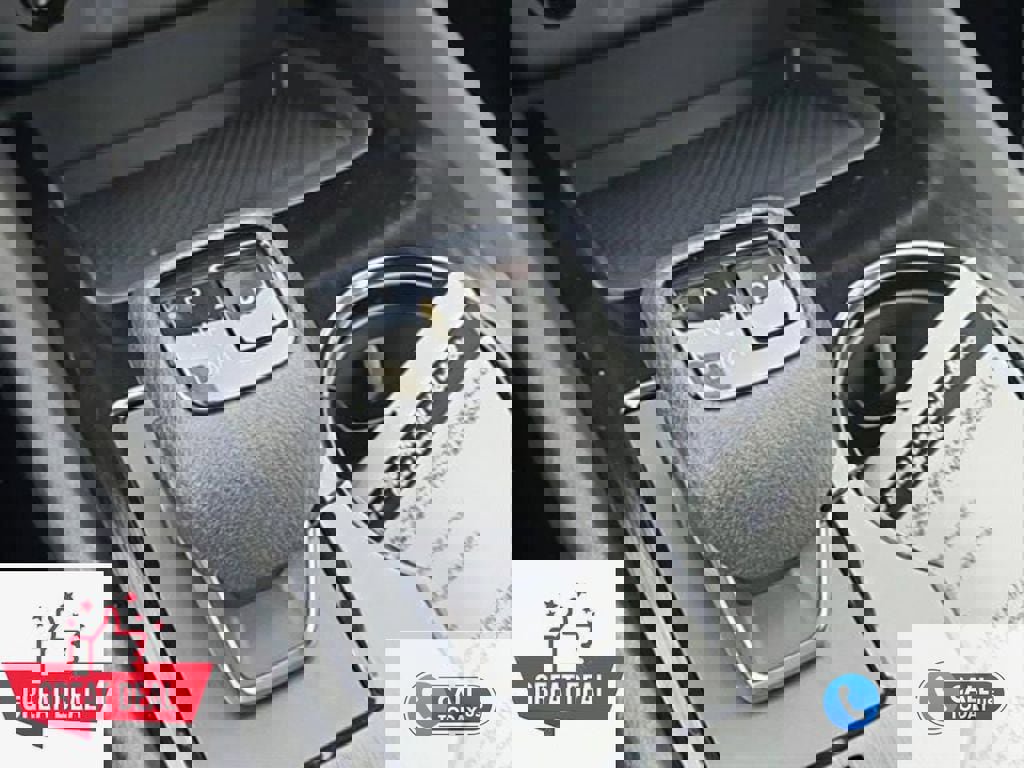 New 2025 Nissan Rogue SV image 28