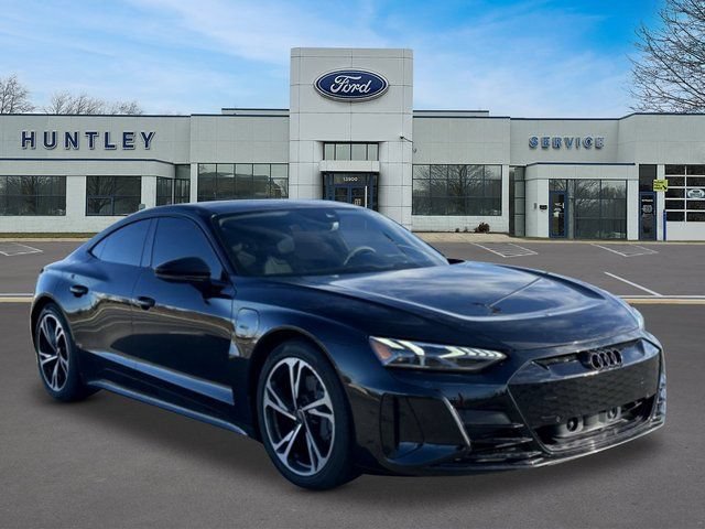 Used 2022 Audi e-tron GT Premium Plus w/ Performance Package AWD/4WD image 3