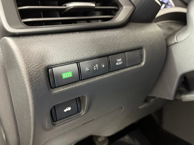 Used 2024 Nissan Sentra S FWD image 30