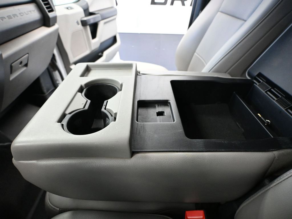 Used 2020 Ford F250 XL w/ STX Appearance Package image 37