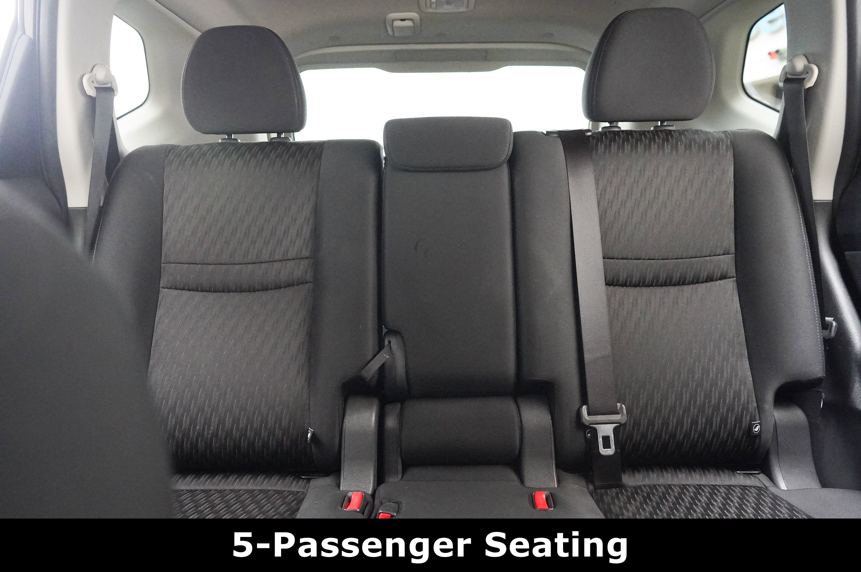 Used 2019 Nissan Rogue SV image 32