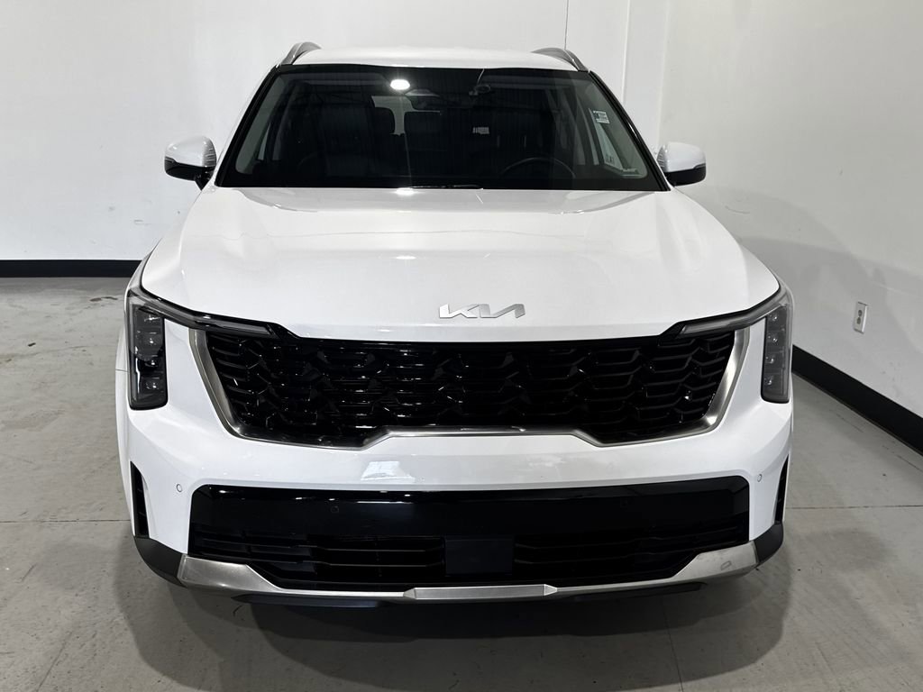 Used 2025 Kia Sorento S FWD image 10