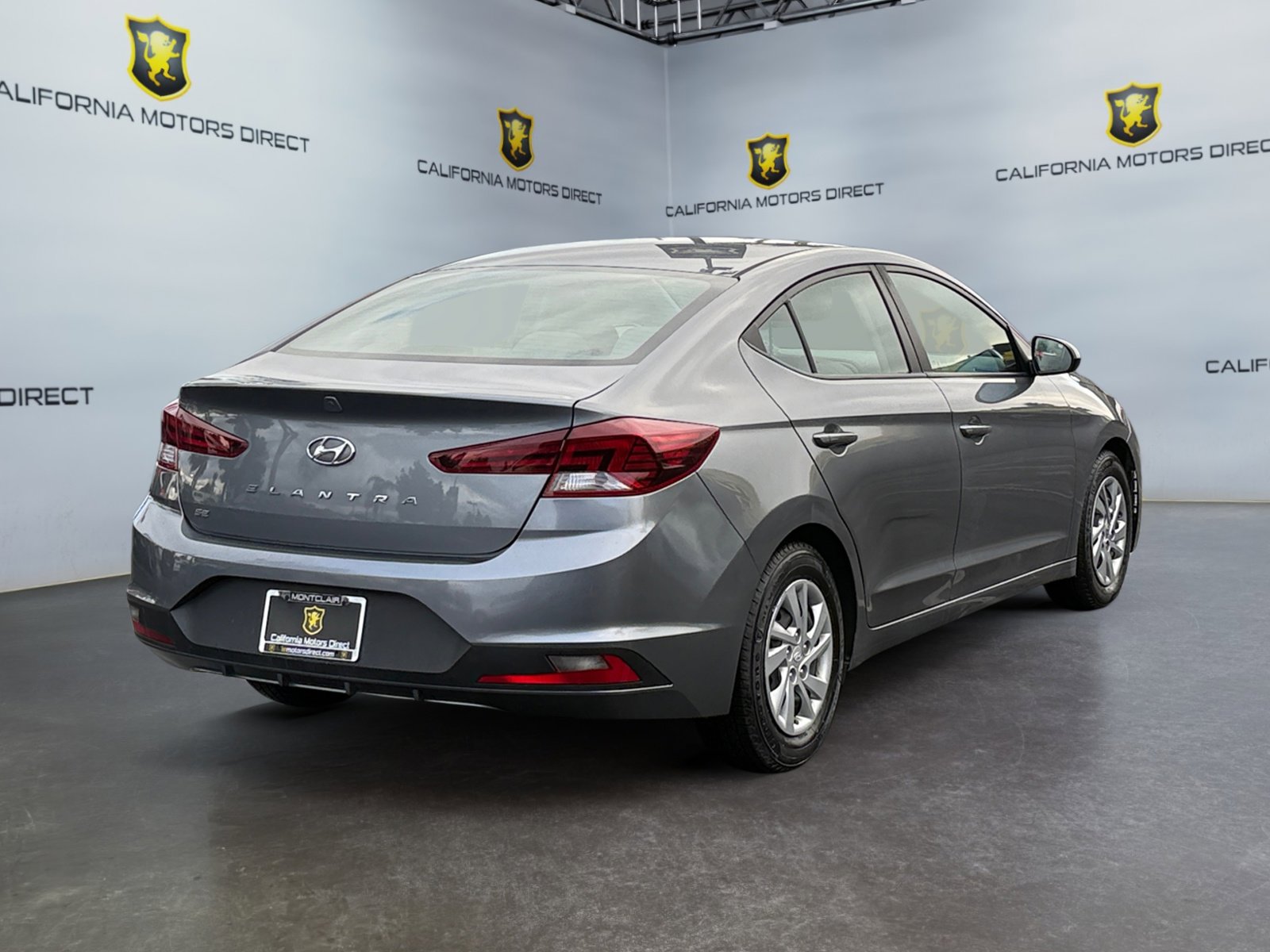 Used 2019 Hyundai Elantra SE image 5