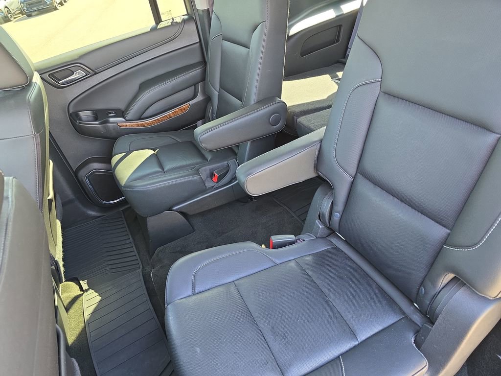 Used 2017 Chevrolet Suburban Premier image 17