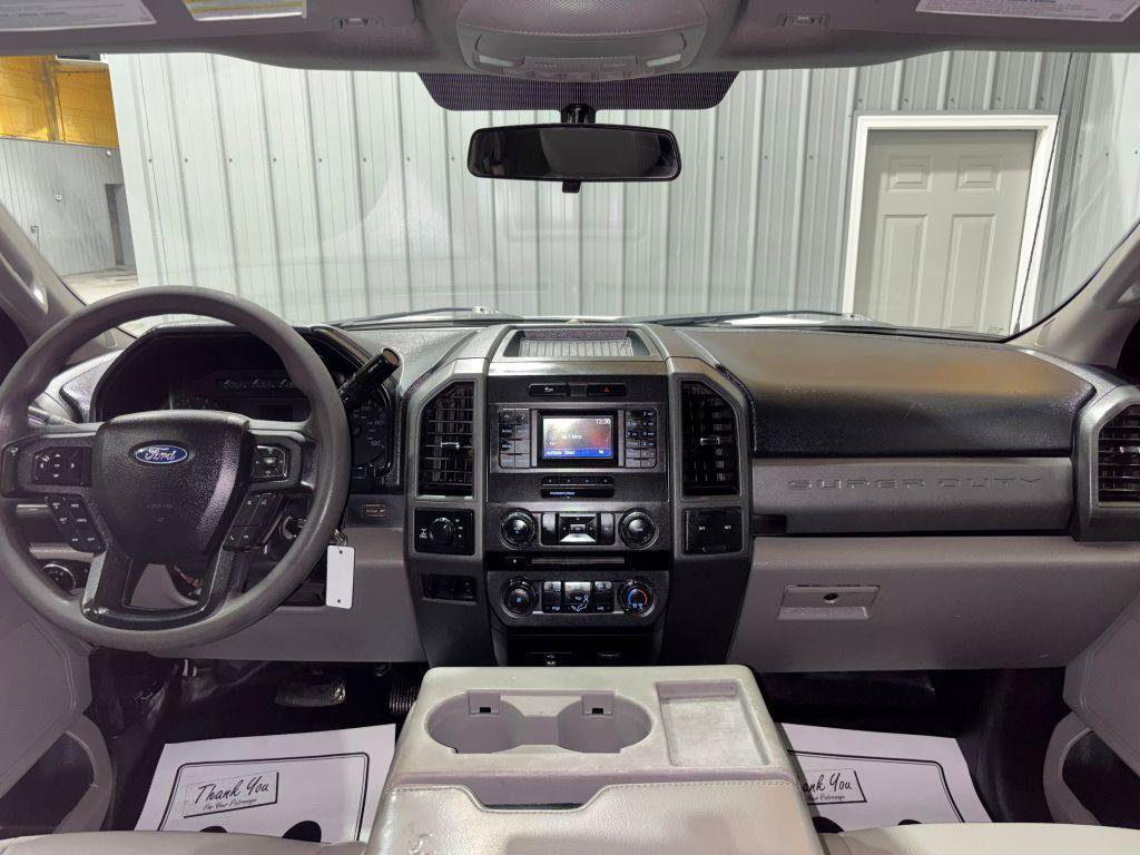 Used 2017 Ford F250 XL w/ Power Equipment Group AWD/4WD image 17