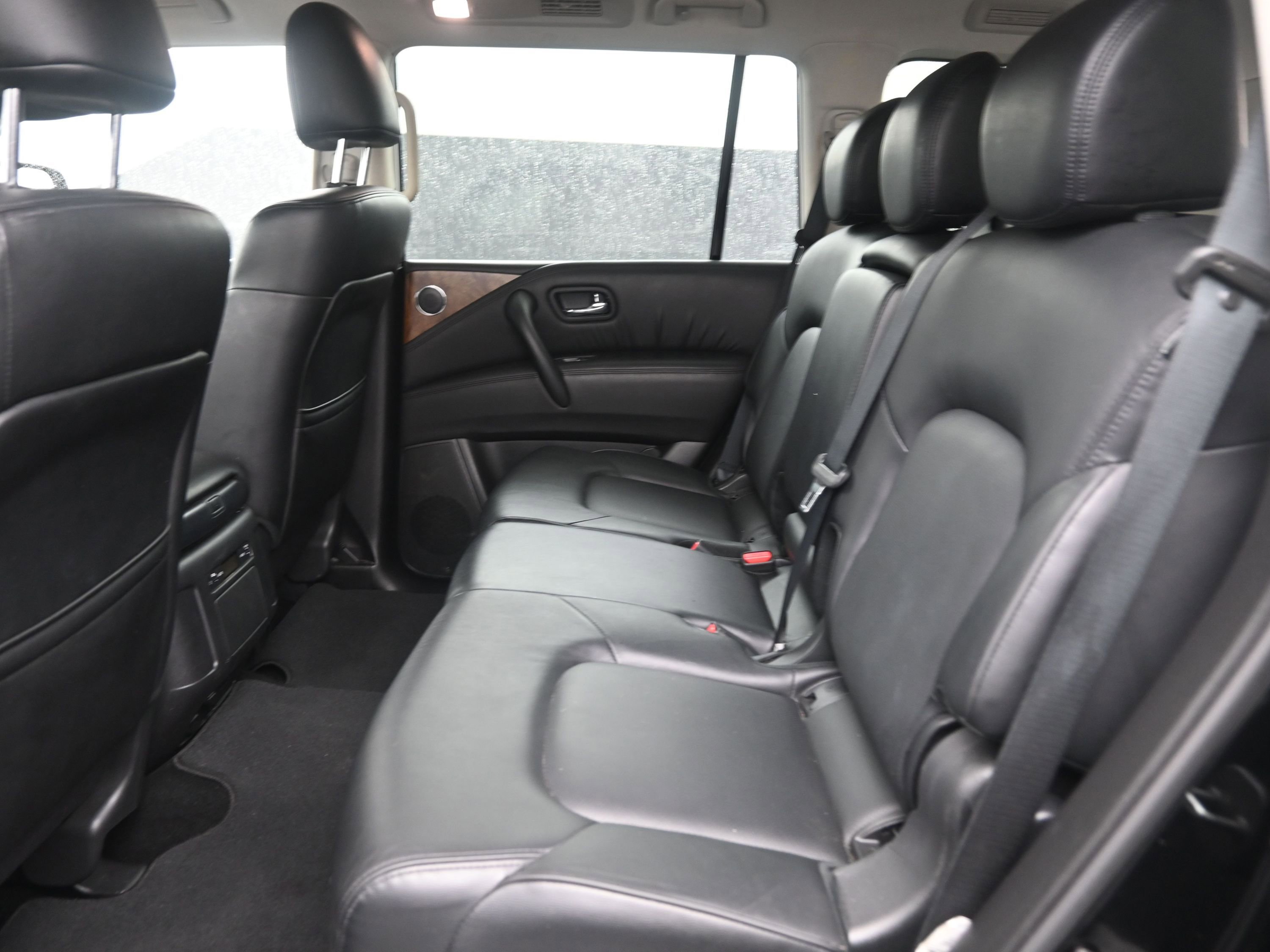 Used 2024 Nissan Armada SL w/ Cargo Package image 17