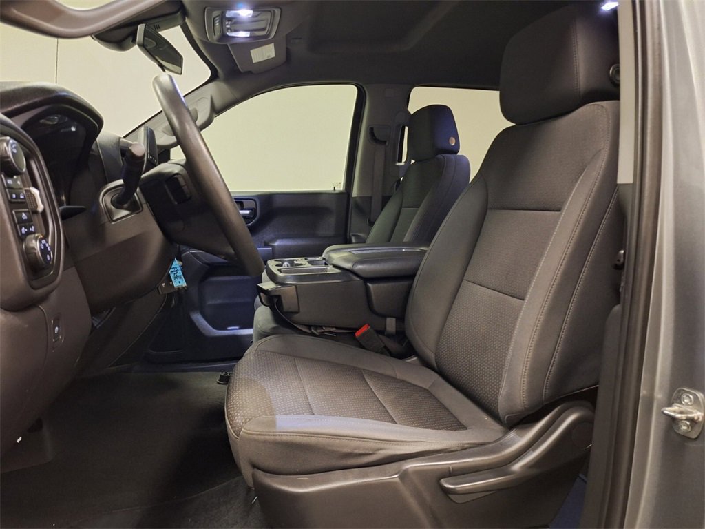 Used 2022 Chevrolet Silverado 1500 Custom w/ Safety Confidence Package image 13