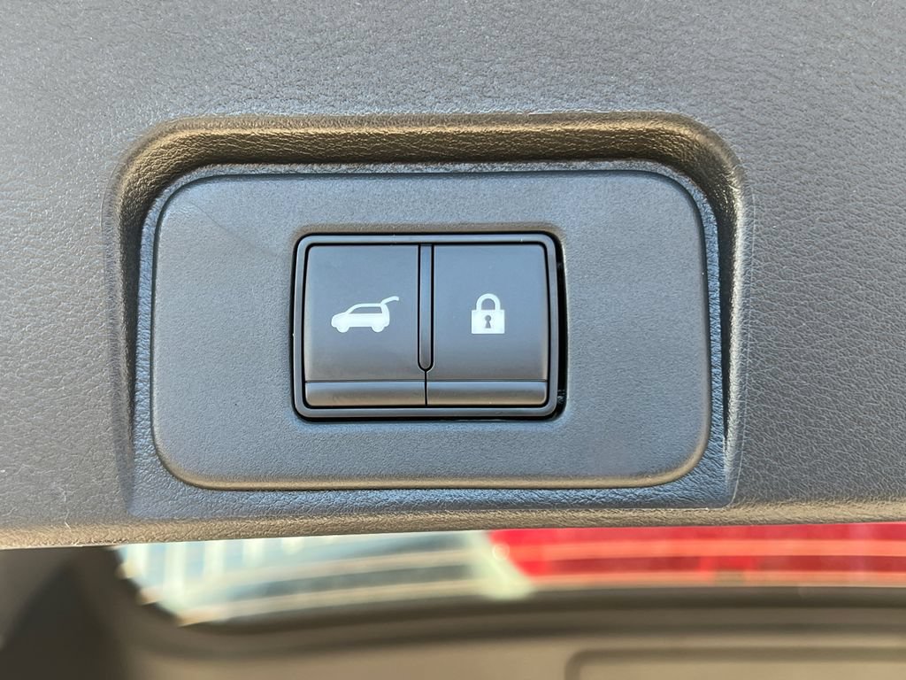 New 2026 Nissan Rogue SV w/ Cold Weather Package AWD/4WD image 19