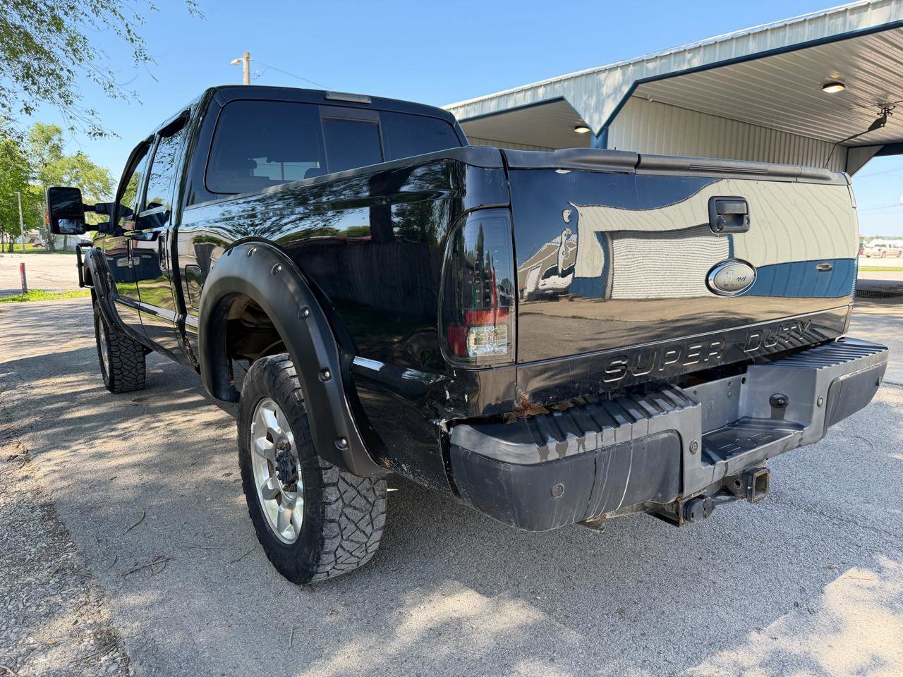 Used 2012 Ford F350 Lariat w/ FX4 4X4 Off-Road Pkg image 3