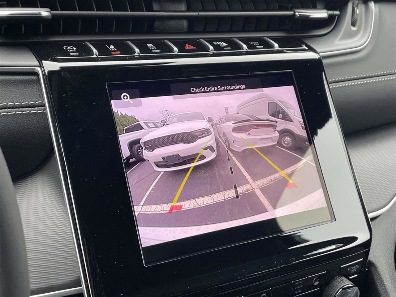 New 2025 Jeep Grand Cherokee Laredo w/ Luxury Tech Group I image 40