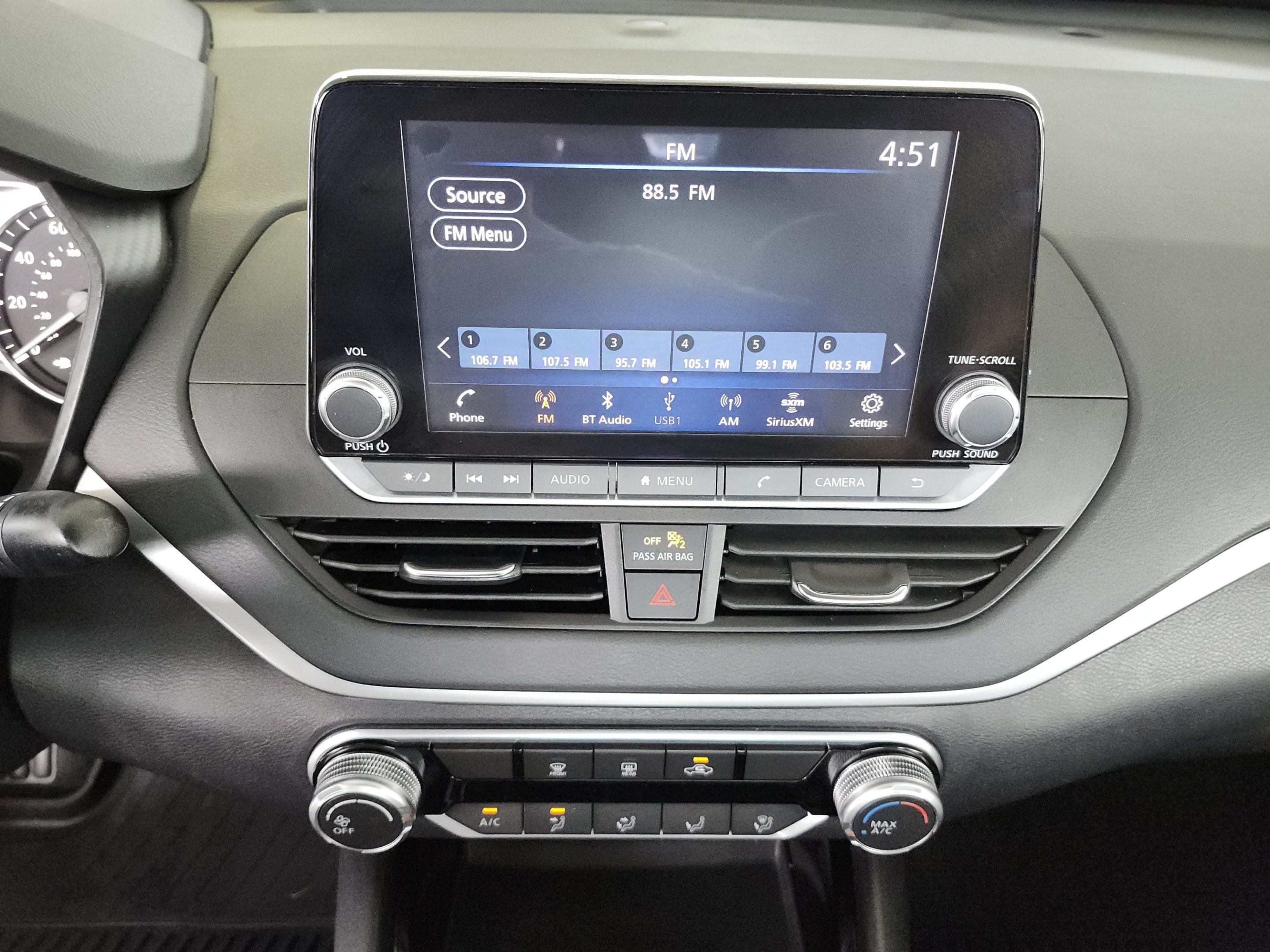 Used 2021 Nissan Altima 2.5 SV FWD image 13