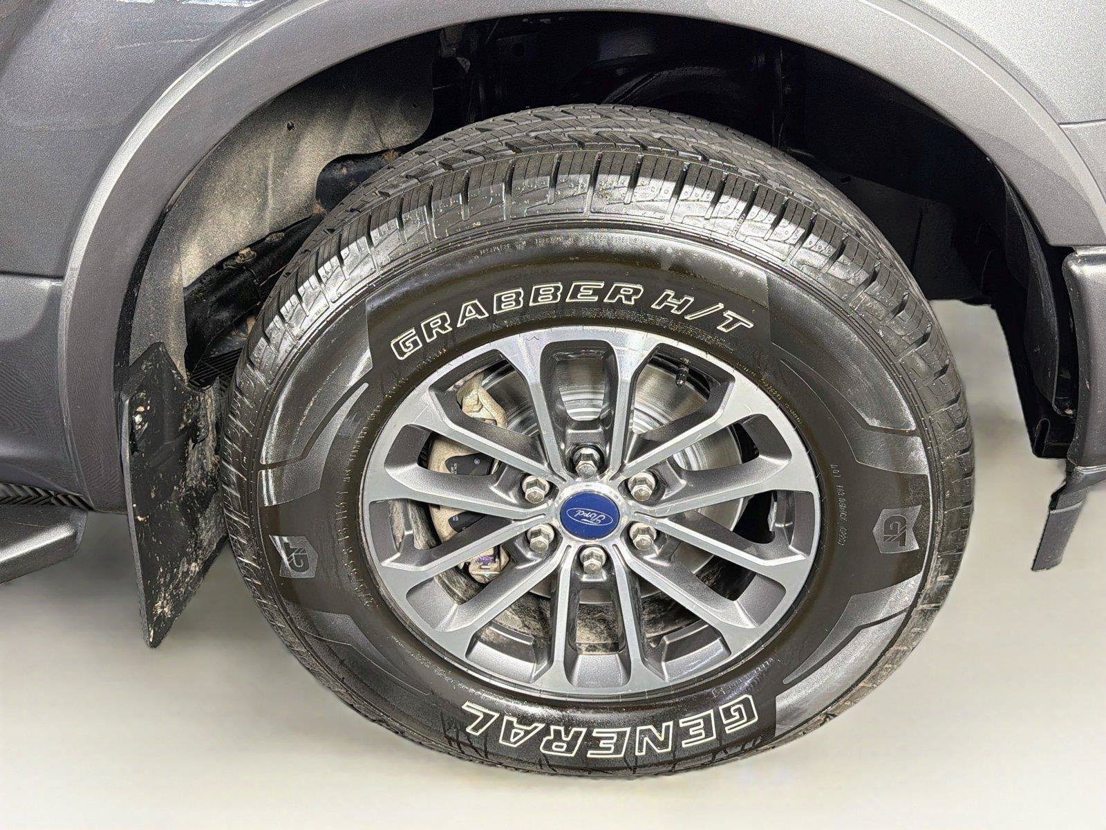 Used 2020 Ford F150 XLT w/ Equipment Group 302A Luxury AWD/4WD image 37
