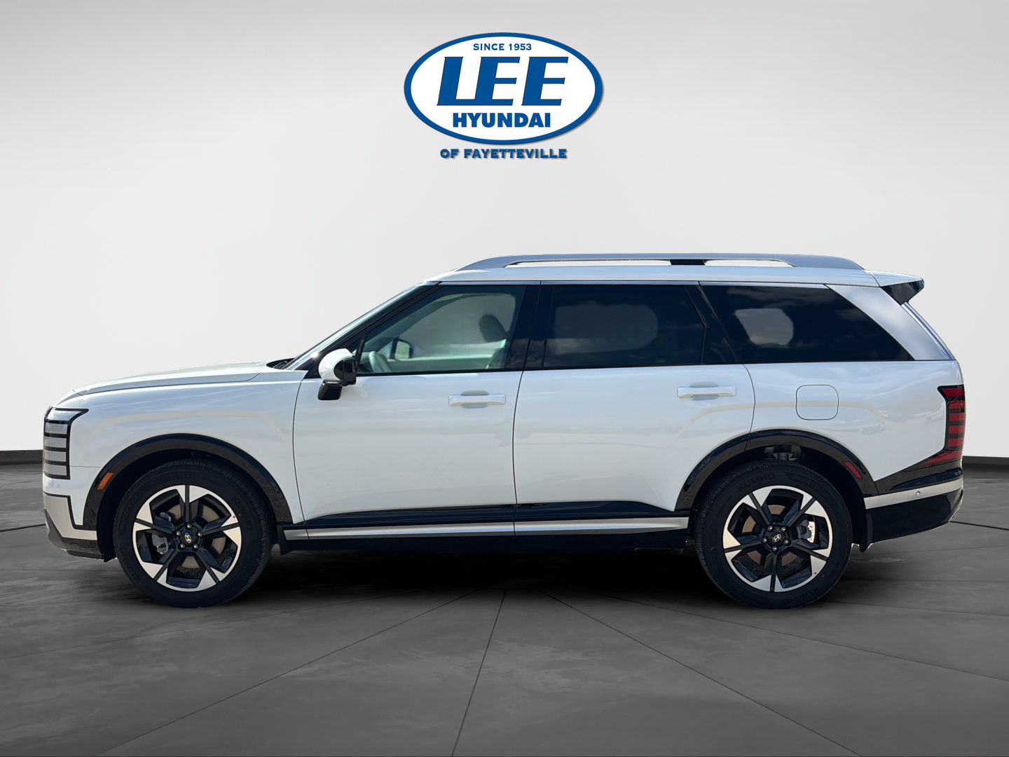 New 2027 Hyundai Palisade Limited FWD image 6