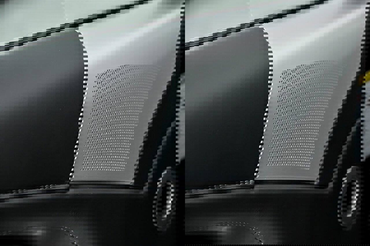 Used 2012 Aston Martin Virage Volante image 22