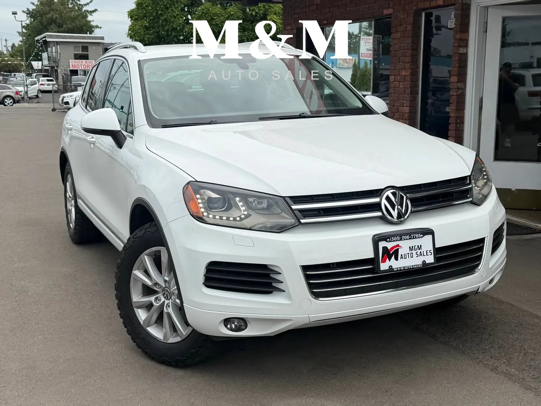 Used 2013 Volkswagen Touareg Sport AWD/4WD image 1