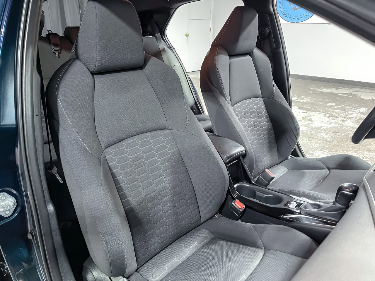 Used 2021 Toyota Corolla SE image 16