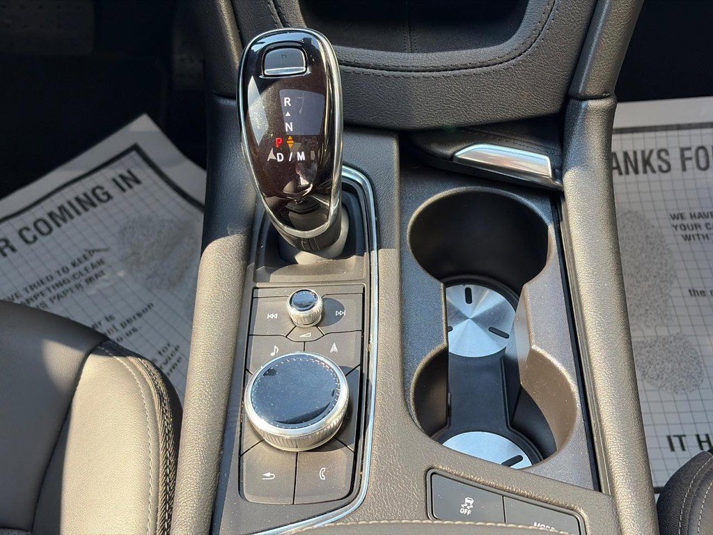 Certified 2024 Cadillac XT5 Premium Luxury FWD image 13