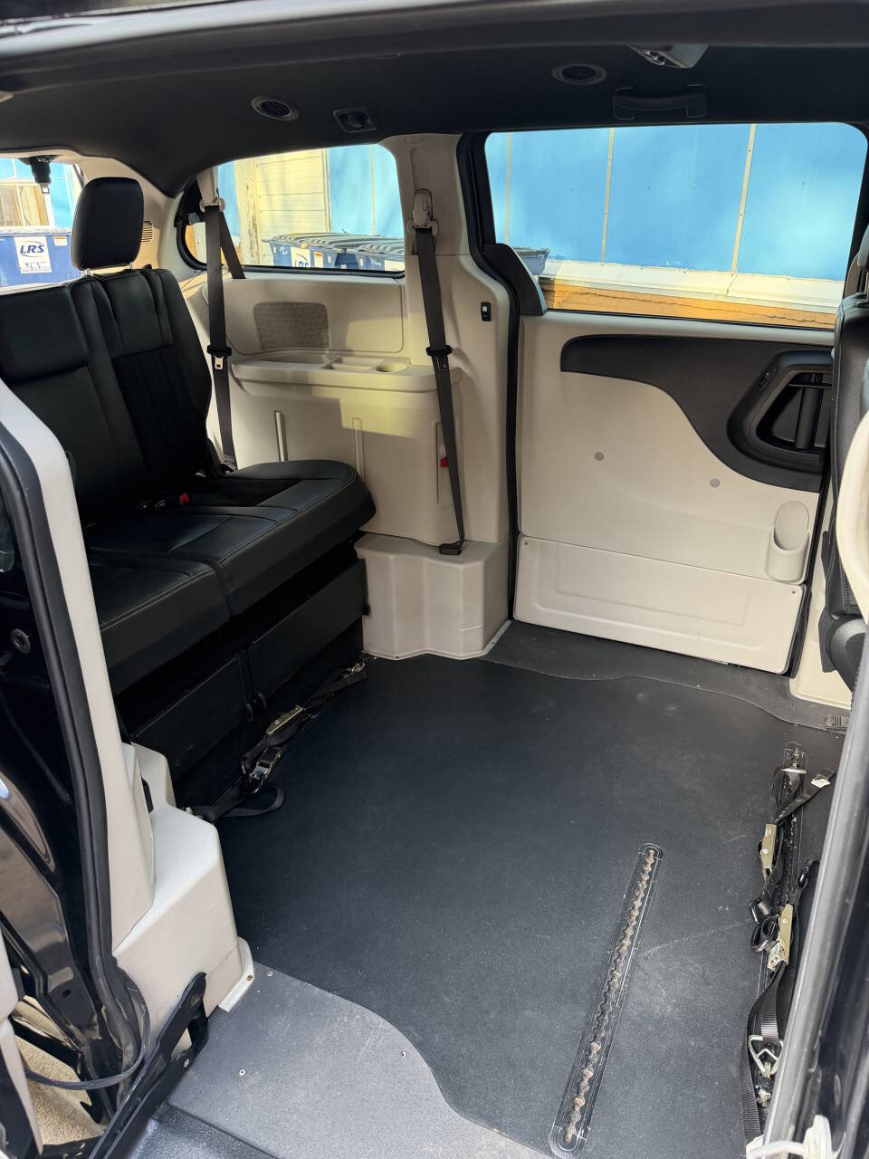 Used 2019 Dodge Grand Caravan SXT image 19