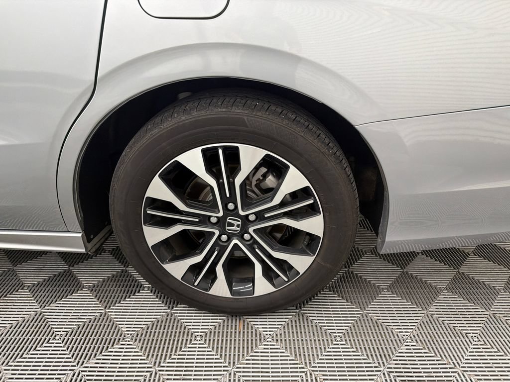 Certified 2025 Honda Odyssey Elite image 21