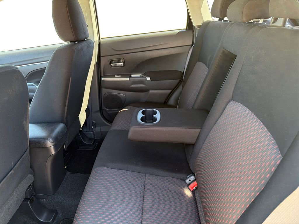 Used 2019 Mitsubishi Outlander Sport ES image 11