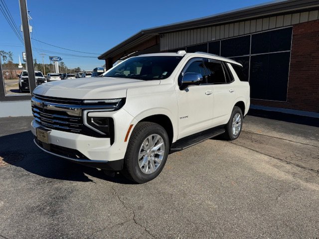 Used 2025 Chevrolet Tahoe Premier image 2