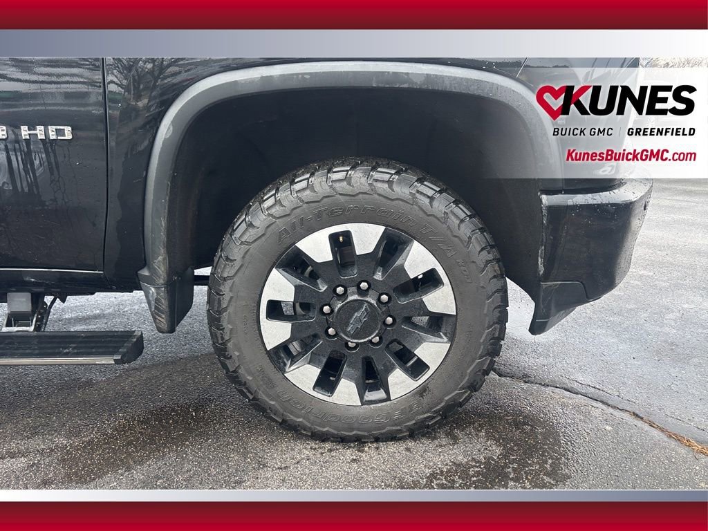 Used 2021 Chevrolet Silverado 2500 High Country image 13