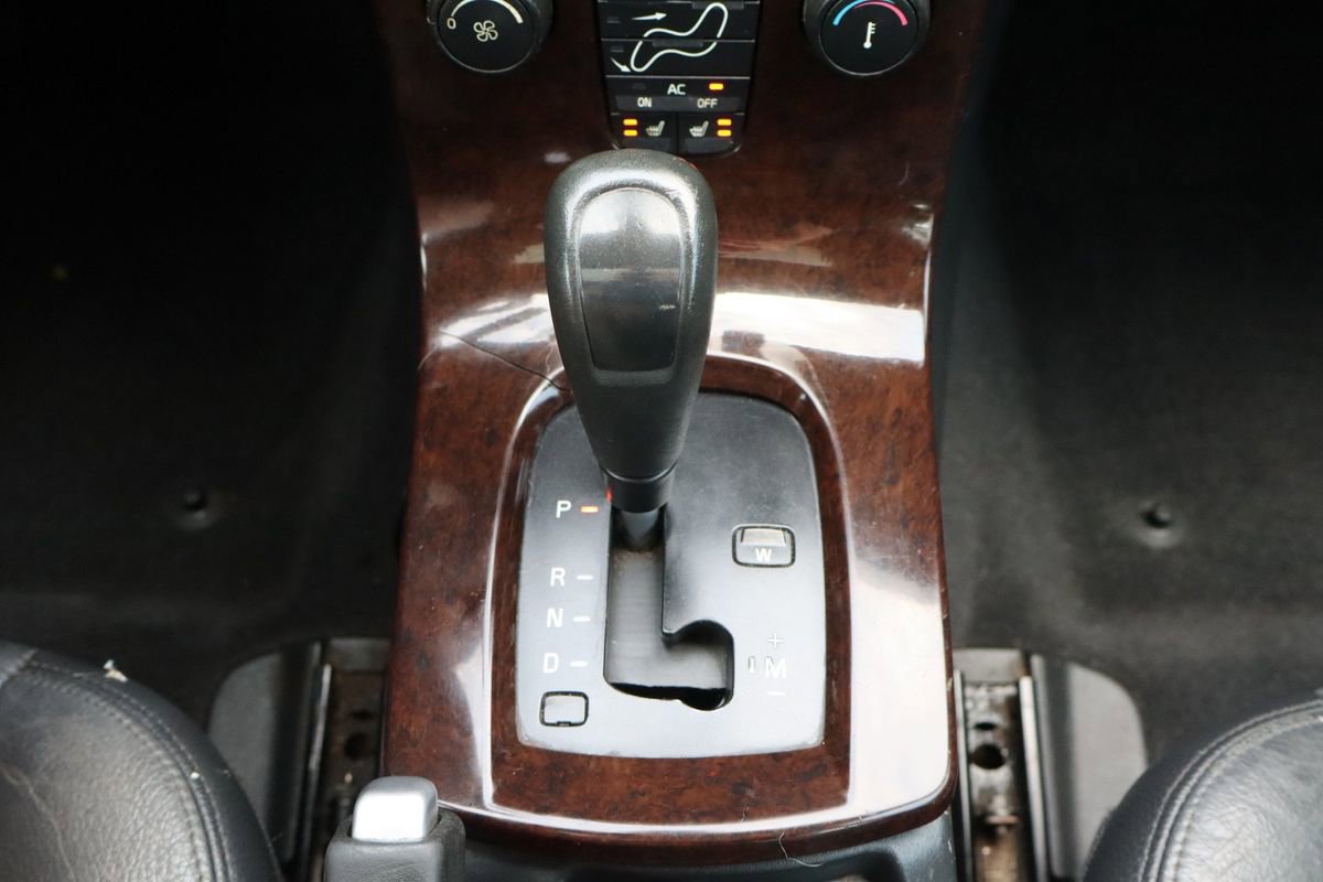 Used 2007 Volvo V50 2.4i image 36