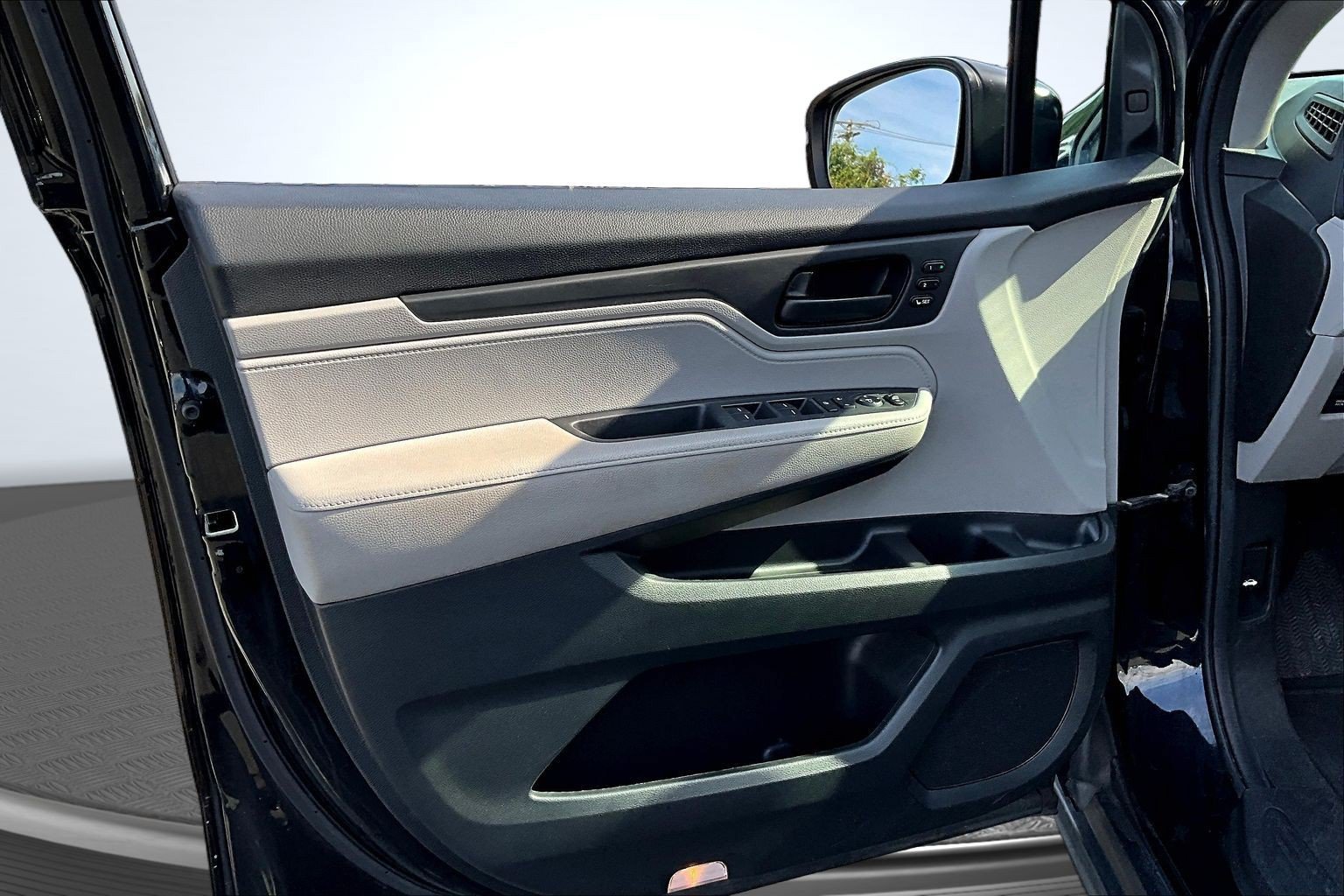 Used 2020 Honda Odyssey EX-L image 17