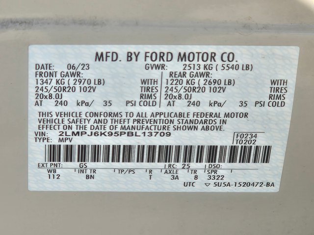 Used 2023 Lincoln Nautilus Reserve w/ Equipment Group 201A image 18