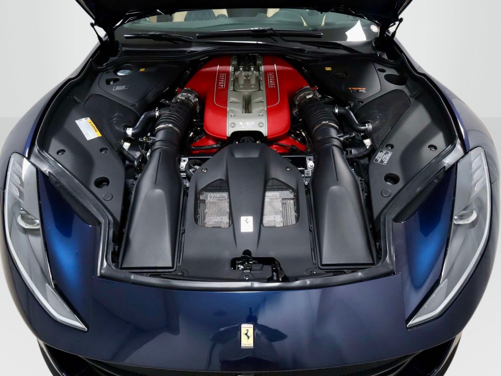 Certified 2023 Ferrari 812 GTS RWD image 10